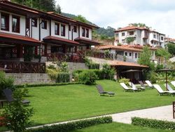 Как выбрать наиболее перспективную недвижимость в Болгарии знают специалисты «ПРЕМИУМ Групп»